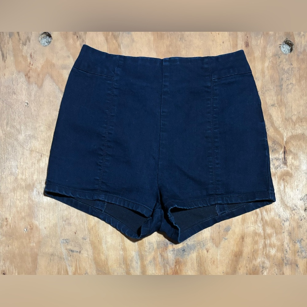 blue shorts by kimchi blue